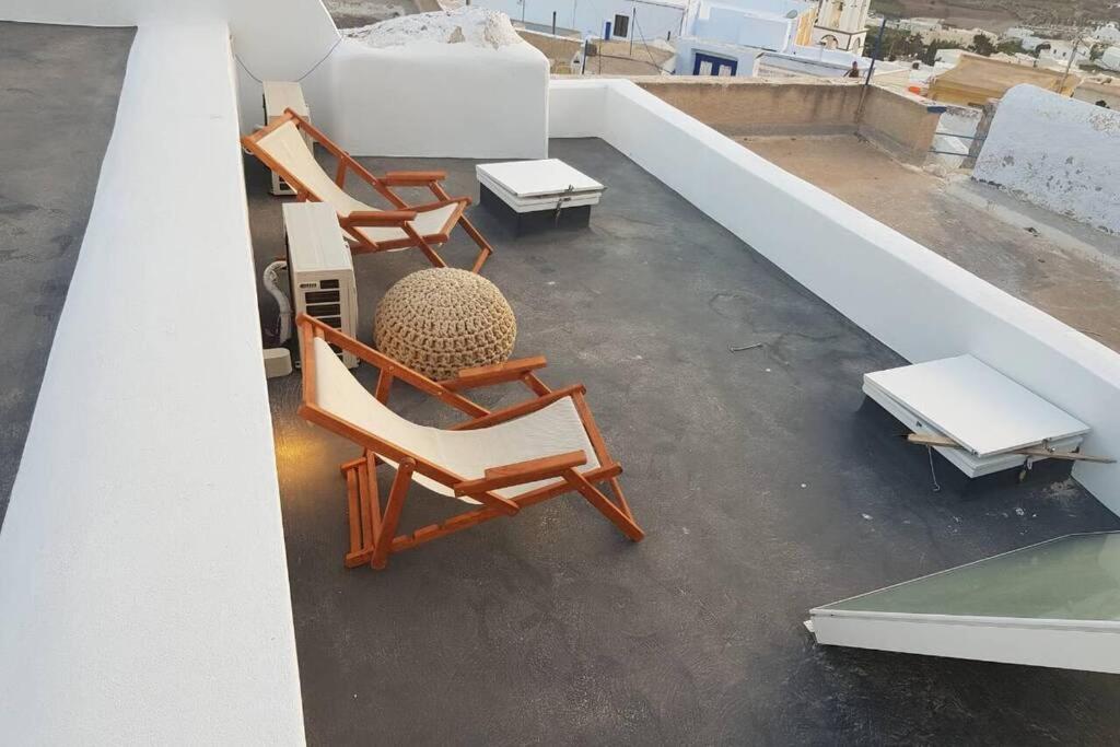Santorini Folia Cave House With Jacuzzi Villa Pyrgos Kallistis ภายนอก รูปภาพ